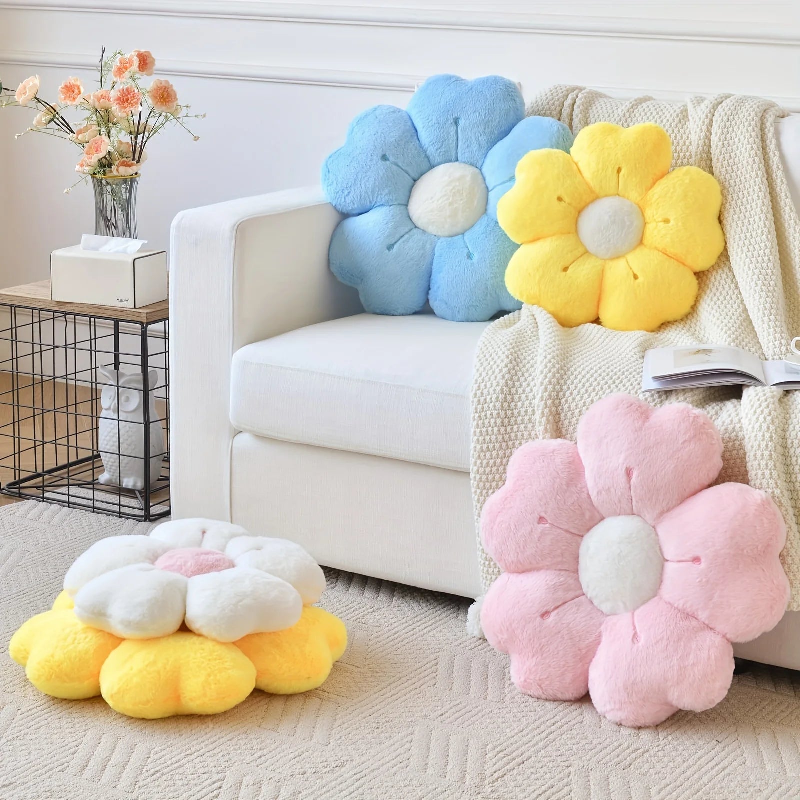Flower-Shaped Plush Throw Pillow - Comfortable and Cute Mattress and Sofa Decor Cushion, Chair Cushion floor cushion