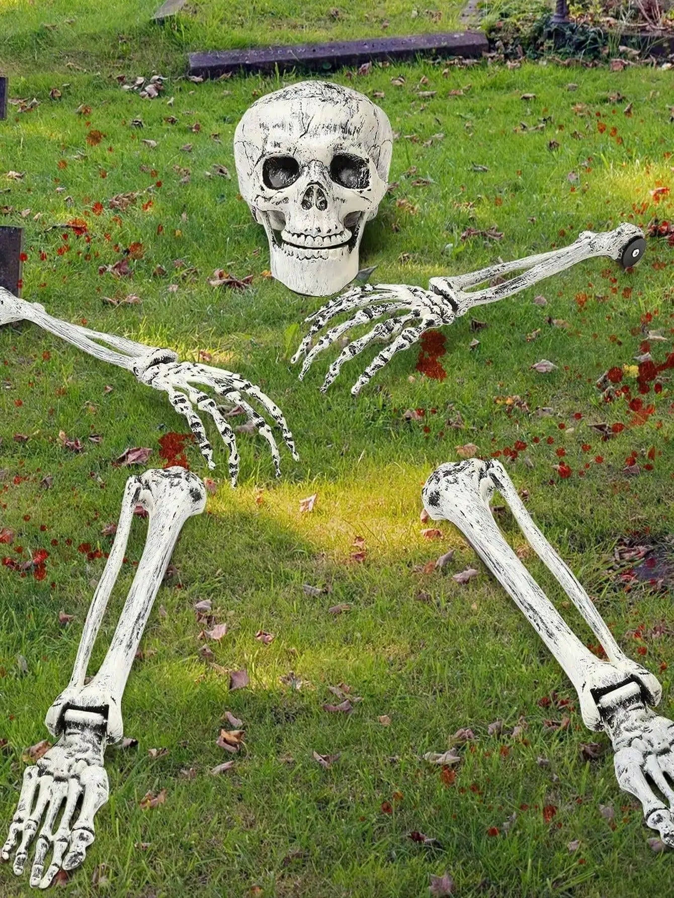 Halloween Skeleton Stake Decorations, Realistic Skull Halloween Props, Spooky Yard Decoration with Arm, Garden Halloween Decor