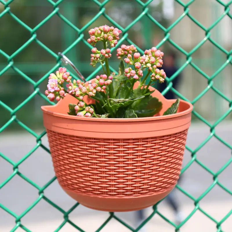 1 Pcs Imitation Rattan Weaving Creative Flower Planter Garden Pot Flowerpot Wall Hanging Plant Grow Basin Baskets Yard Balcony