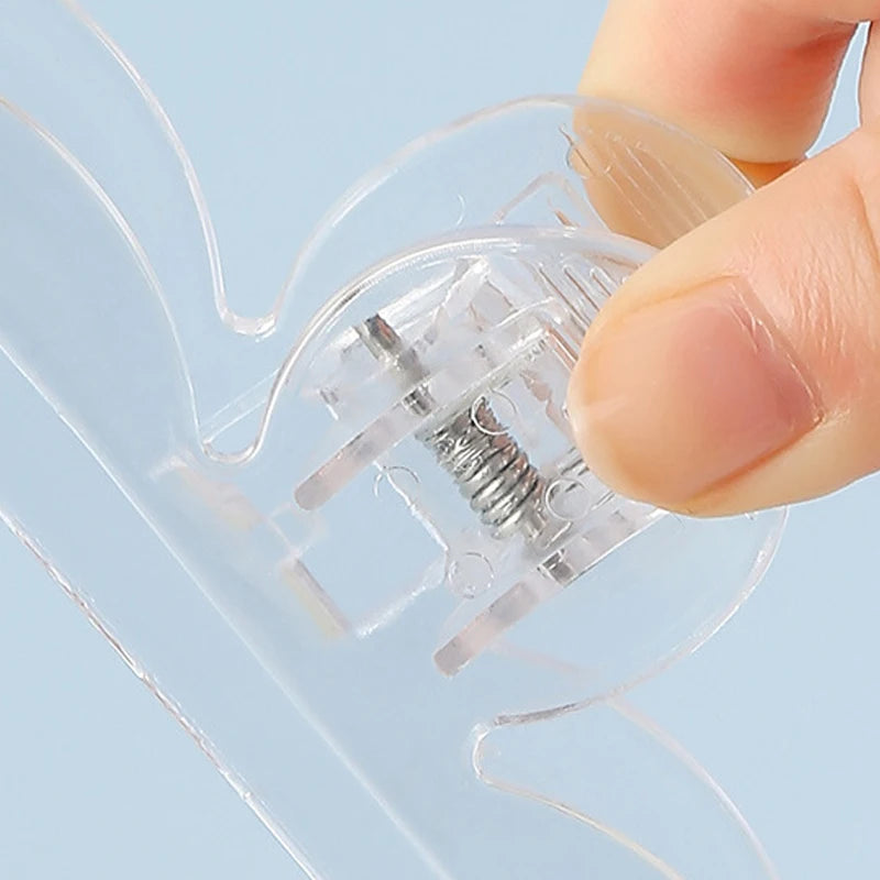 1pcs Book Clip Simple Reading Stand Note Clamp Anti-Flip Folder Fixed Reading Holder Office Study Tool for Desk